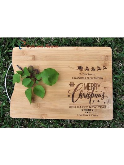 Personalised Bamboo engraved rectangular chopping board with stainless steel handle - 35x25x1.5cm - Merry Christmas & Happy New Year-Gift for Christmas-Christmas Gift for everyone-Christmas Gift for the Grandparents 